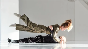 Rosalie Wanka/Maayan Liebman-Sharon: RADICAL EMBRACE