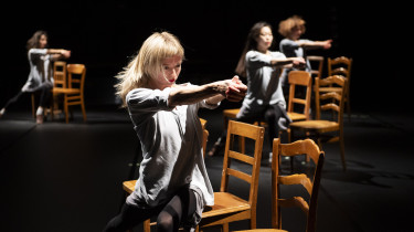 Rosas / Anne Teresa De Keersmaeker: Rosas danst Rosas