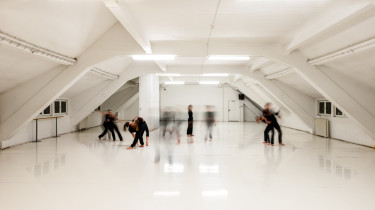 Sabine Haß-Zimmermann: Contemporary Dance – mixed level